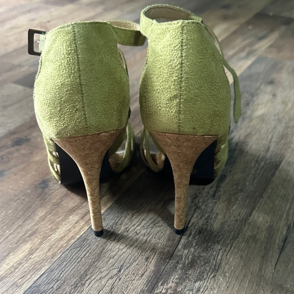 Green Strappy Sandals - Picture 3 of 4